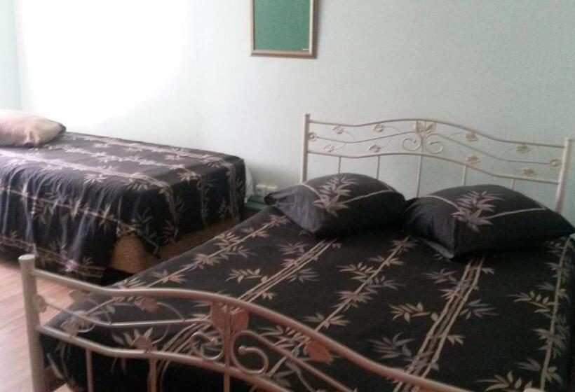 컴포트 트리플 룸, Le Deltaplane