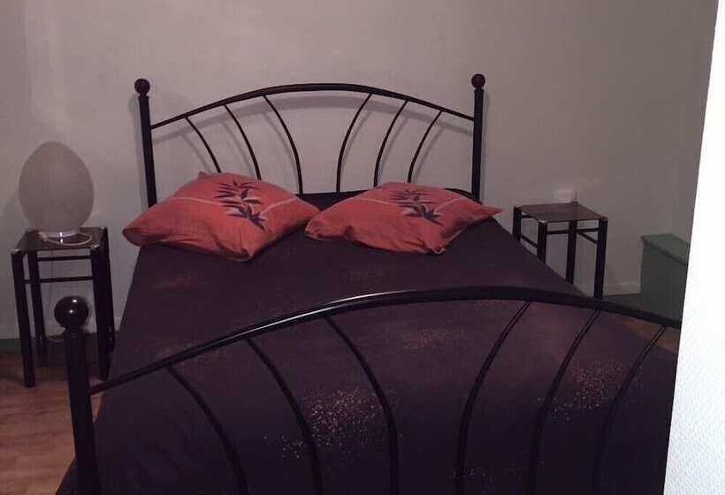 패밀리 룸, Le Deltaplane