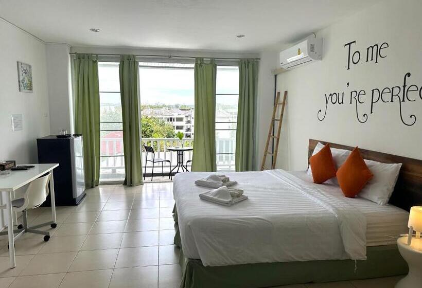 اتاق سوپریور, Little Home Ao Nang