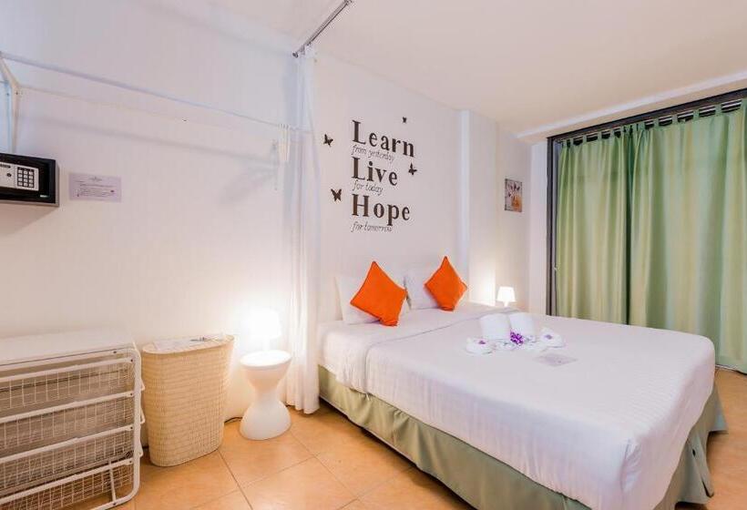 اتاق استاندارد, Little Home Ao Nang