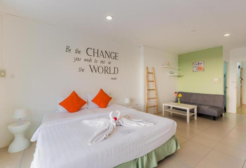 سوییت خانوادگی, Little Home Ao Nang
