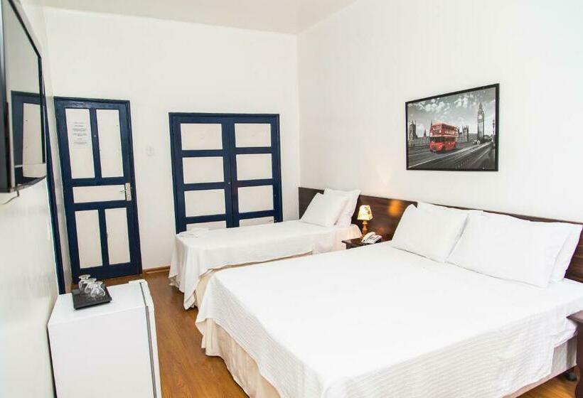 חדר סטנדרט לשלושה, Londres