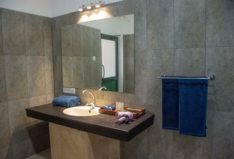 Номер Deluxe Кровать Кинг, Nice Place Resort