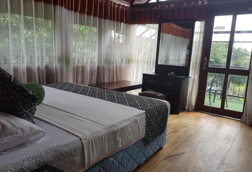 Дом 1 Спальня, Nice Place Resort