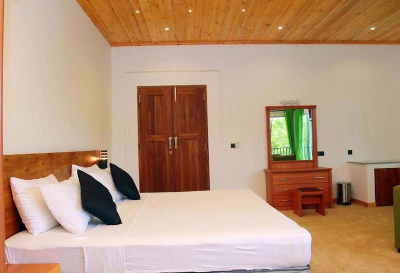 Президентский Люкс, Nice Place Resort