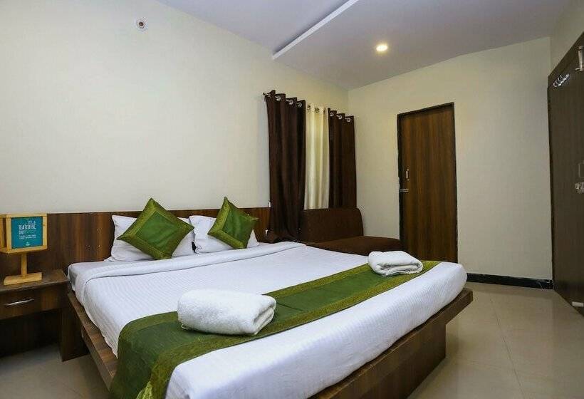 Standard Room, Treebo Ashoka Palace Ujjain
