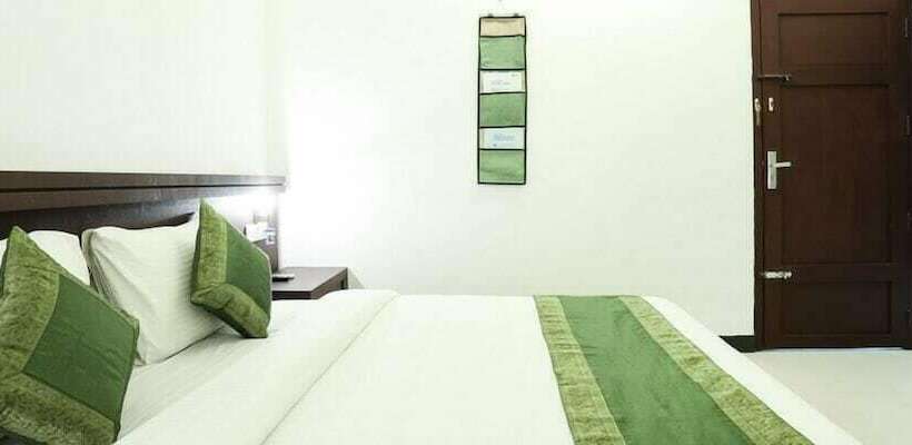 Standard Room, Treebo Ashoka Palace Ujjain