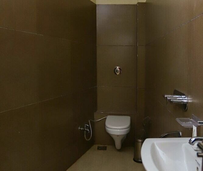 Standard Room, Treebo Ashoka Palace Ujjain