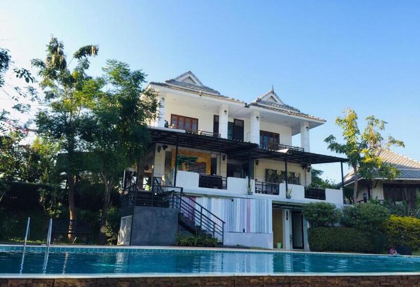 غرفة ديلوكس, Paiviengfah Resort