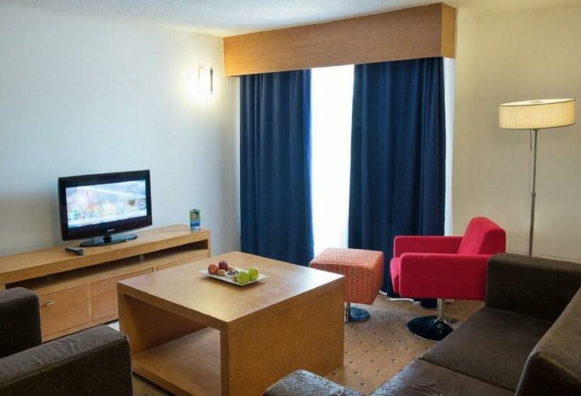 سوئیت با بالکن, Park Inn By Radisson Abeokuta