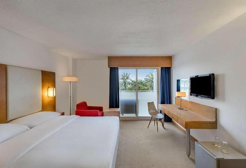 2 Bedroom Suite with Balcony, Park Inn By Radisson Abeokuta