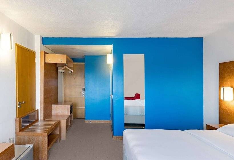 اتاق سوپریور با بالکن, Park Inn By Radisson Abeokuta