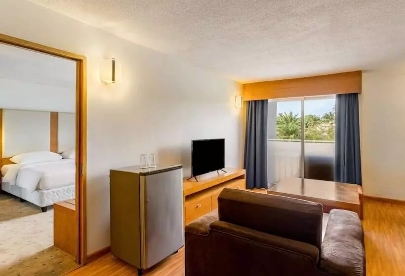 2 Bedroom Suite with Balcony, Park Inn By Radisson Abeokuta