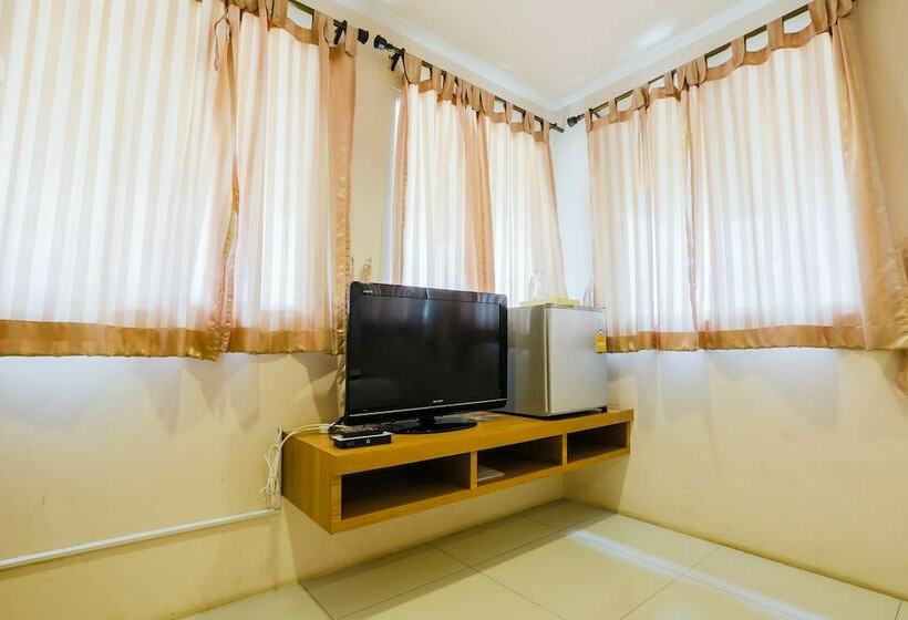 Quarto superior, Portrait  Pranburi