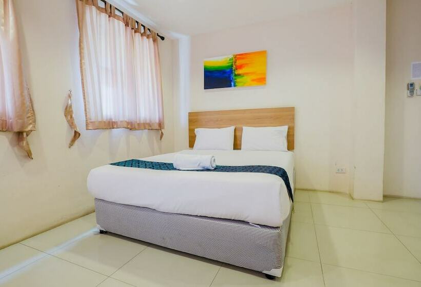 Quarto superior, Portrait  Pranburi