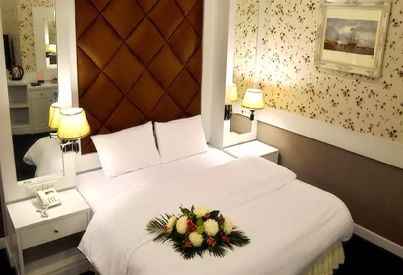 اتاق لوکس, Raya Grand