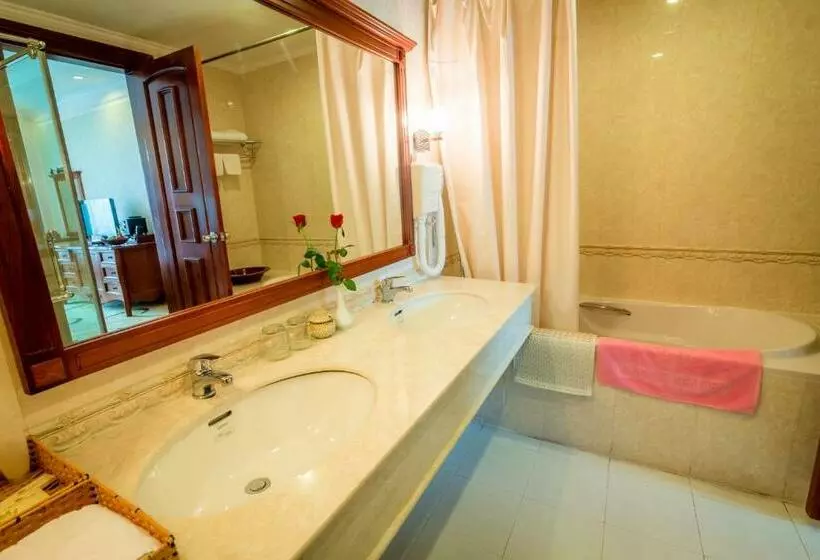 سوییت, Sai Gon Kim Lien Hotel Vinh City