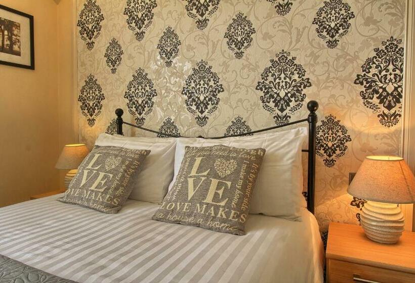 스탠다드 룸, The Stockton Arms