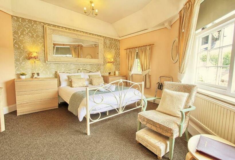 수피리어 룸, The Stockton Arms