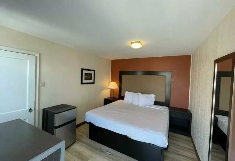 キングサイズベッドのスタンダードルーム, Wildwood Inn, A Travelodge By Wyndham