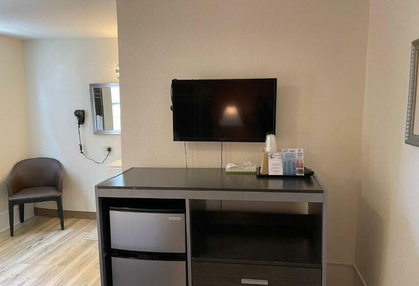 Стандартный Номер Кровать Кинг, Wildwood Inn, A Travelodge By Wyndham