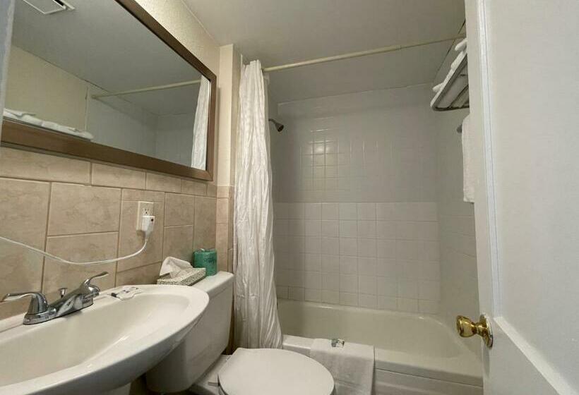 标准间, Wildwood Inn, A Travelodge By Wyndham