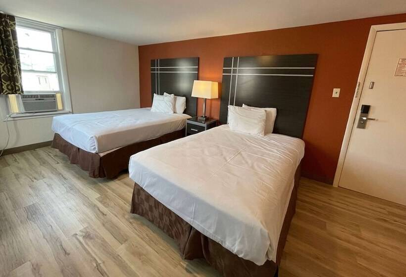 Номер Стандарт 2 Двуспальные Кровати, Wildwood Inn, A Travelodge By Wyndham