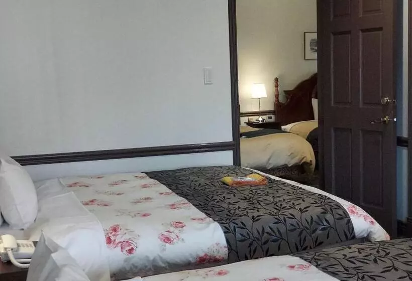 スタンダード４人部屋, Yufuin Hotel Mori No Terrace