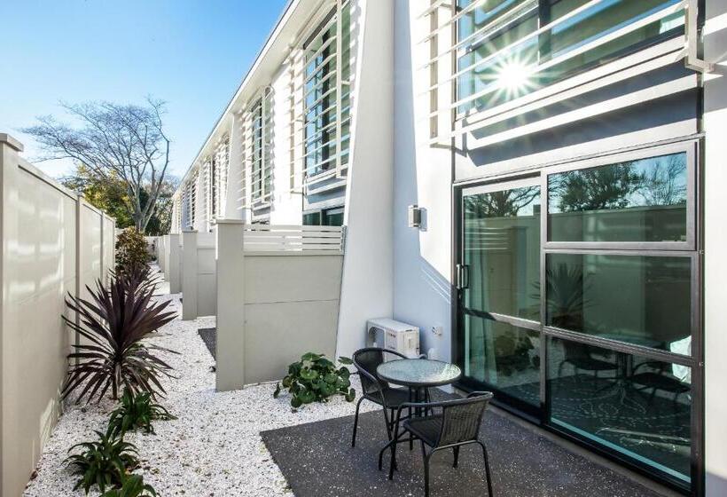 身障者適用スイートルーム, One88 On Commerce