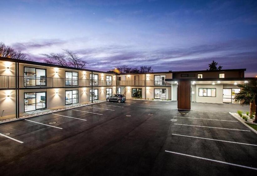 身障者適用スイートルーム, One88 On Commerce