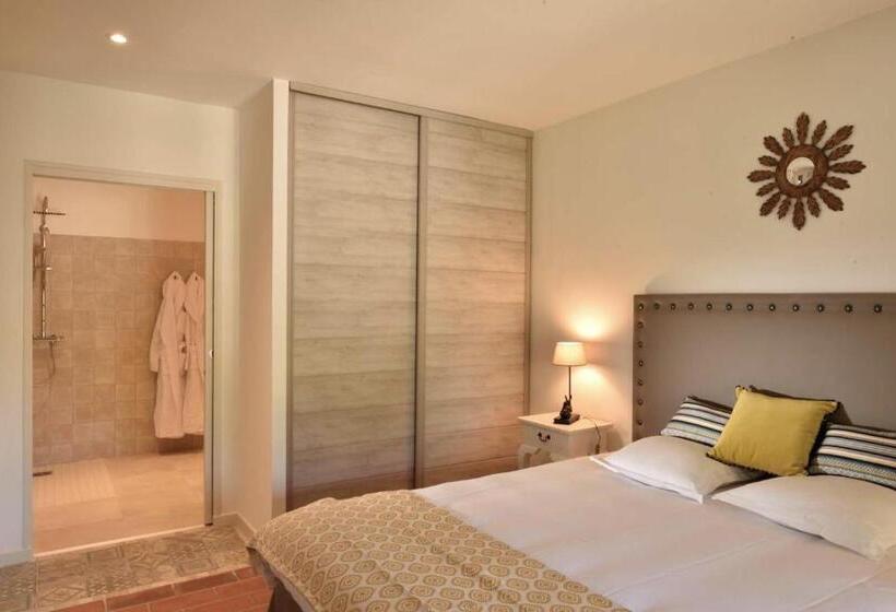 غرفة قياسية مزوَّدة بتراس, Domaine Le Bois Des Dames