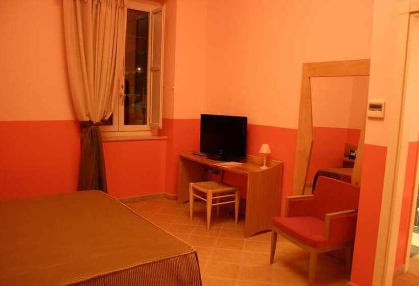 חדר סטנדרט לארבעה, San Leucio Resort