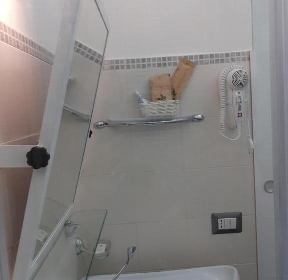 غرفة قياسية فردية لذوى الإحتياجات الخاصة, Casa Provenza