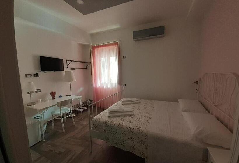 غرفة قياسية, Casa Provenza