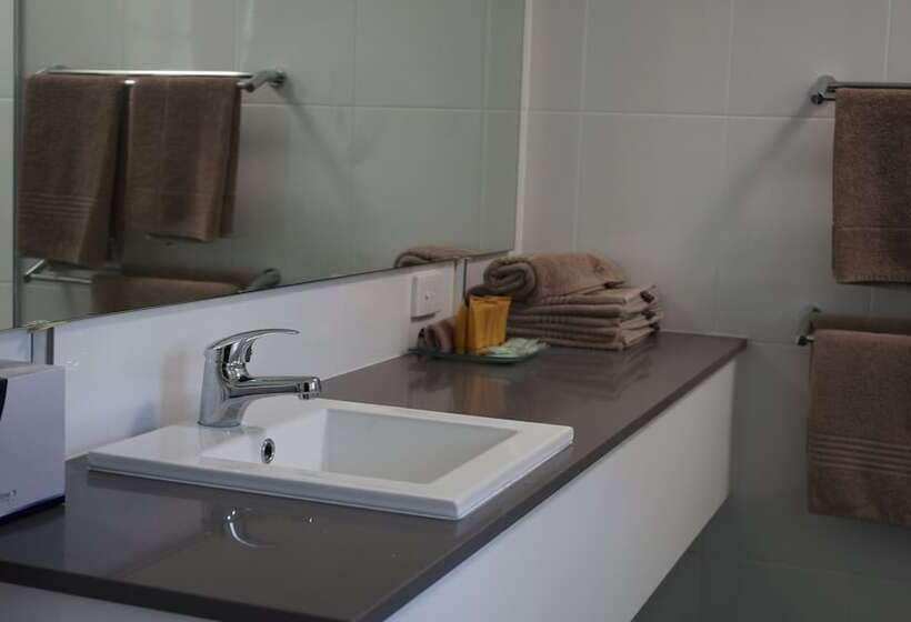 חדר סטנדרט, Coopers Colonial Motel