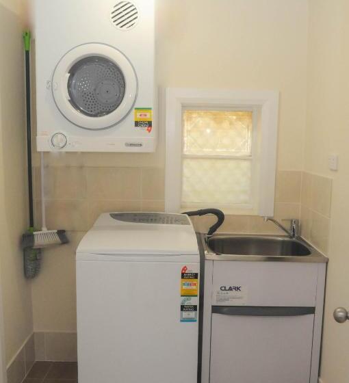 בית, 3 חדרי שינה, Dubbo Rsl Club Motel