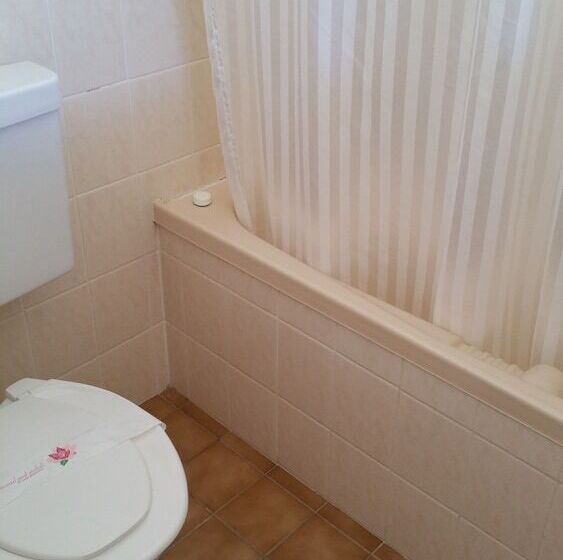 חדר סטנדרט עם מיטת קינג, Halfway Motel