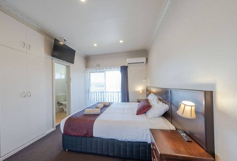 חדר דחוקס עם מיטת קינג, Halfway Motel