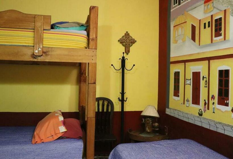 Chambre Quadruple Standard, Hostel Casa Zalaoui