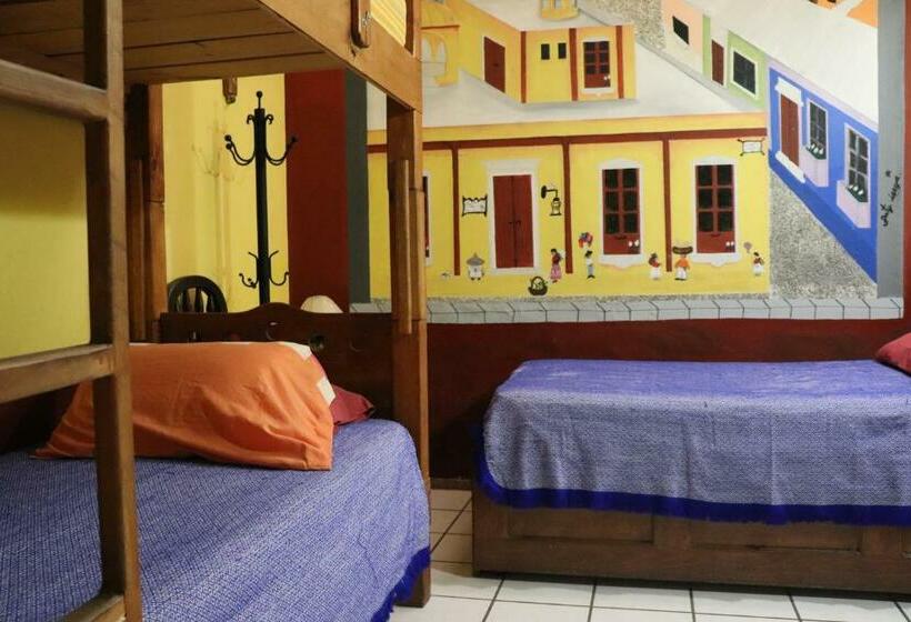 Четырехместный Номер Стандарт, Hostel Casa Zalaoui