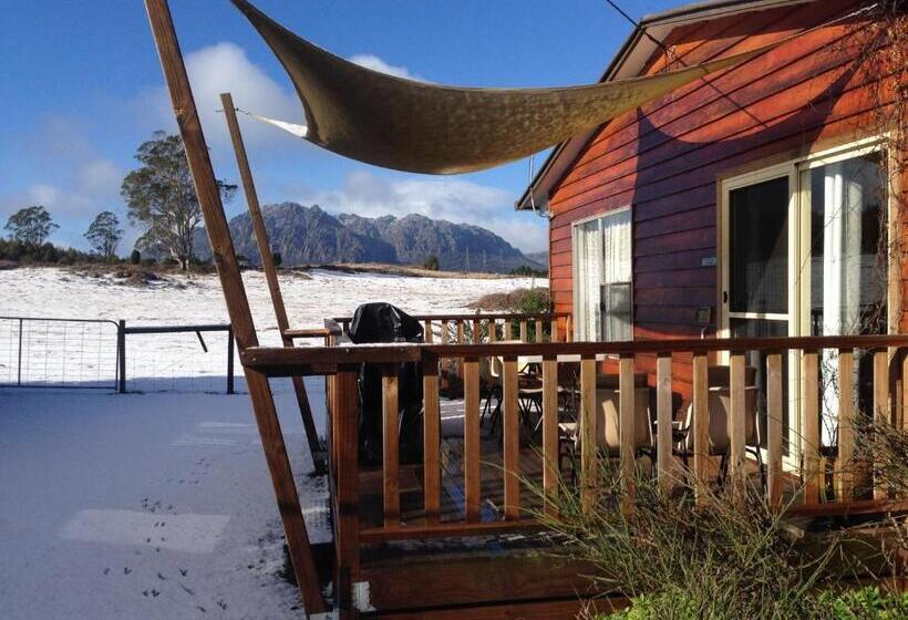 منزل 4 غرف نوم, Aaa Granary Accommodation