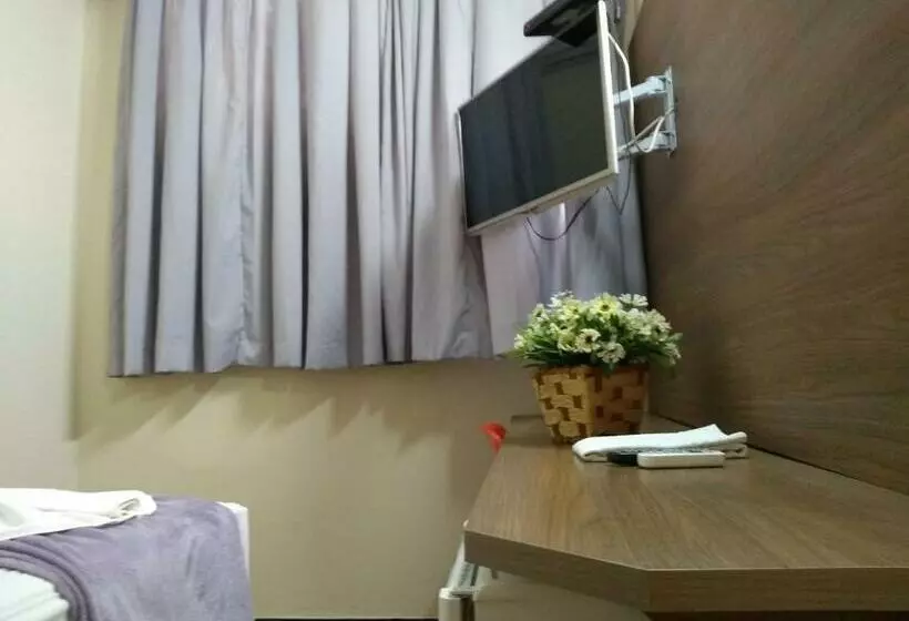 اتاق استاندارد با تخت بزرگ, Aurora