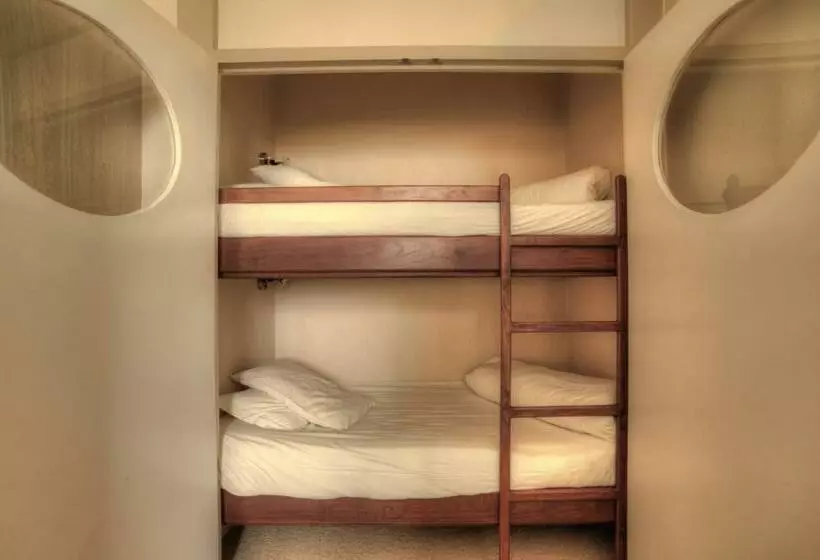 سوئیت خانواده 2 خوابه, Beach Lodge