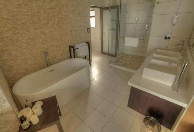 اتاق لوکس, Beach Lodge