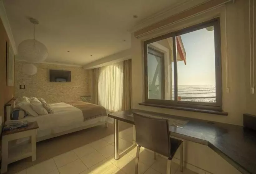 اتاق لوکس, Beach Lodge