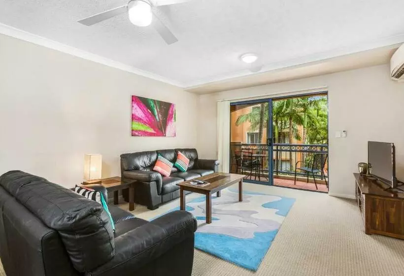 2 Bedroom Apartment Garden View, Bella Mare Coolangatta Beachside Apartments