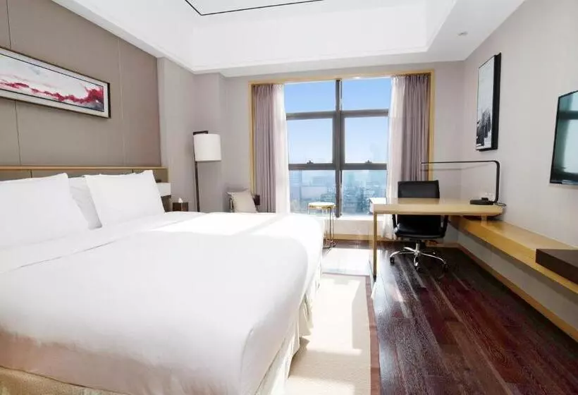 キングサイズベッドのスタンダードルーム, Crowne Plaza Hefei Rongqiao By Ihg