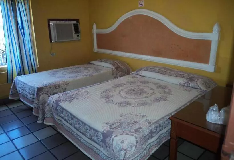 スタンダードルーム, Del Valle