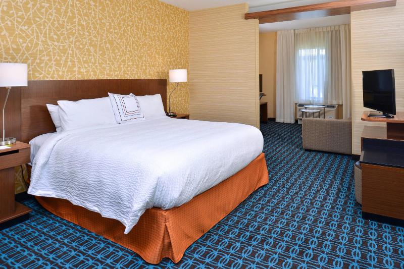Люкс Кровать Кинг, Fairfield Inn & Suites By Marriott Sacramento Airport Woodland