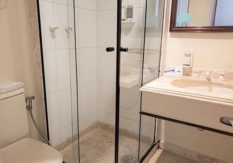 غرفة قياسية سرير كينج لذوى الإحتياجات الخاصة, Holiday Inn Mishawaka, An Ihg